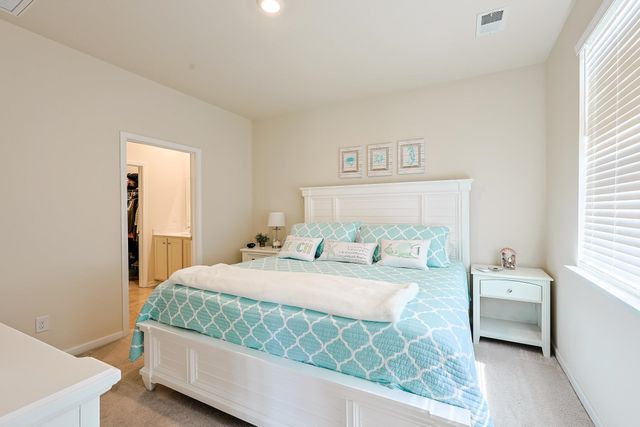 2222 Blackthorn Dr., Conway, SC 29526