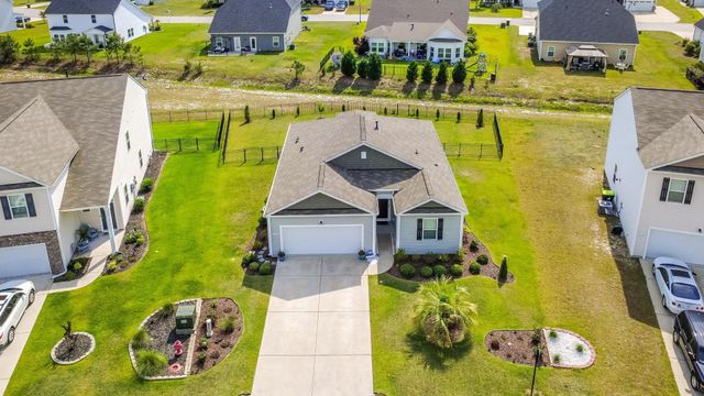 2222 Blackthorn Dr., Conway, SC 29526