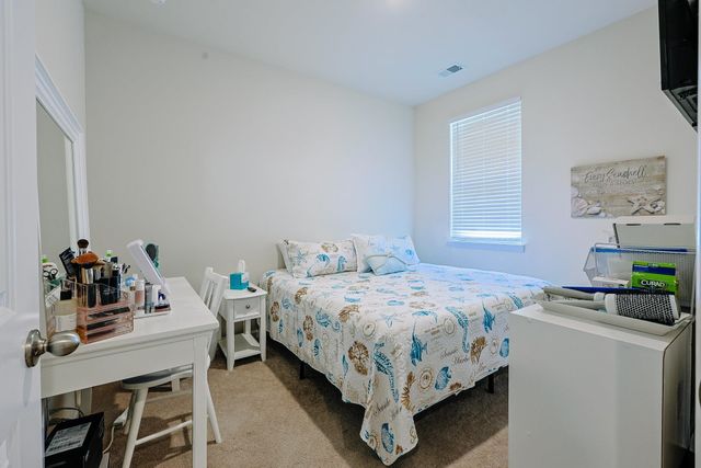2222 Blackthorn Dr., Conway, SC 29526