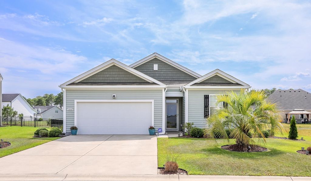 2222 Blackthorn Dr., Conway, SC 29526