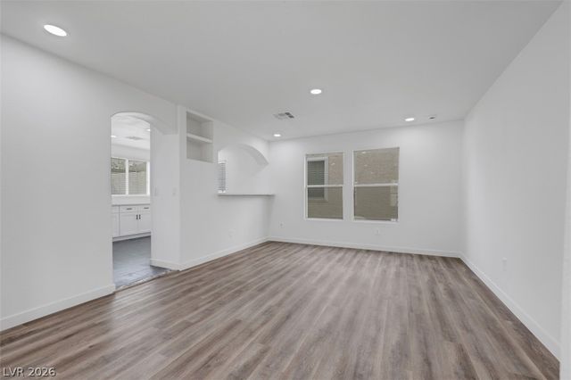 8633 Majestic Pine Avenue, Las Vegas, NV 89143