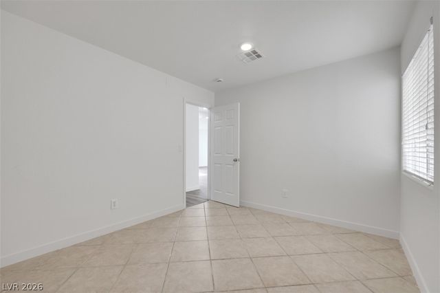 8633 Majestic Pine Avenue, Las Vegas, NV 89143