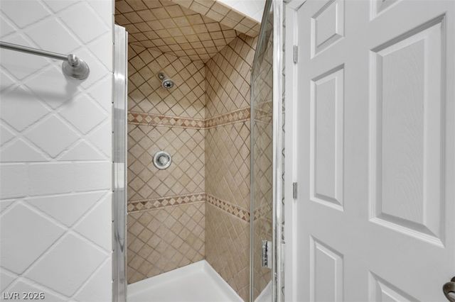 8633 Majestic Pine Avenue, Las Vegas, NV 89143