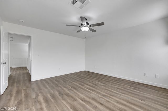 8633 Majestic Pine Avenue, Las Vegas, NV 89143