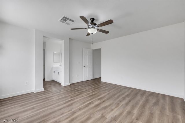 8633 Majestic Pine Avenue, Las Vegas, NV 89143