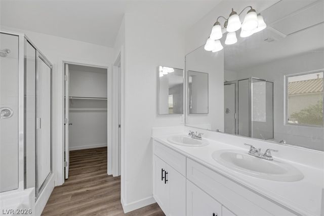 8633 Majestic Pine Avenue, Las Vegas, NV 89143