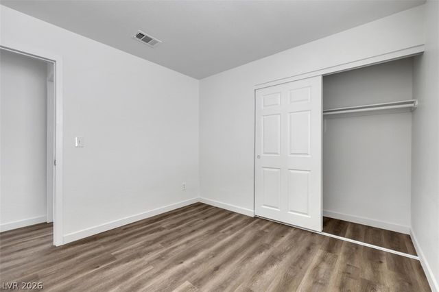 8633 Majestic Pine Avenue, Las Vegas, NV 89143