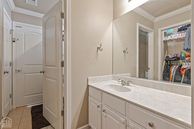 57 County Road 7804, Jonesboro, AR 72405