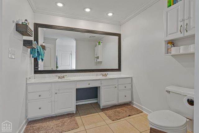 57 County Road 7804, Jonesboro, AR 72405