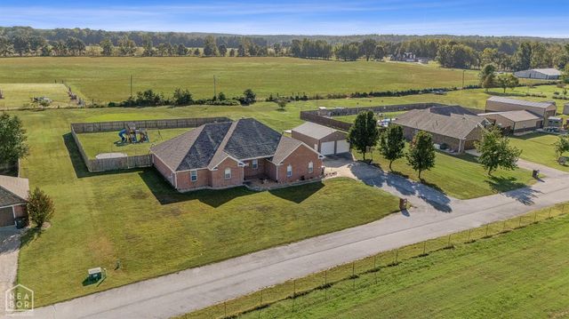 57 County Road 7804, Jonesboro, AR 72405