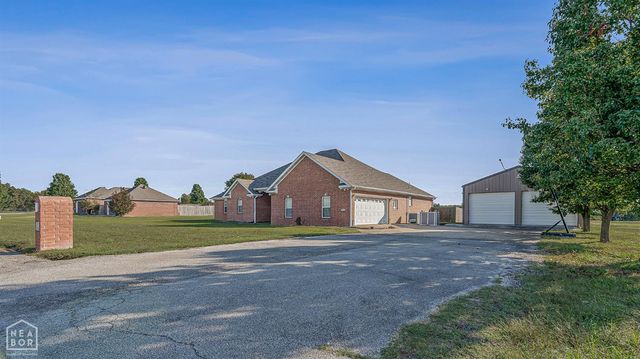 57 County Road 7804, Jonesboro, AR 72405