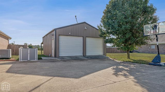 57 County Road 7804, Jonesboro, AR 72405