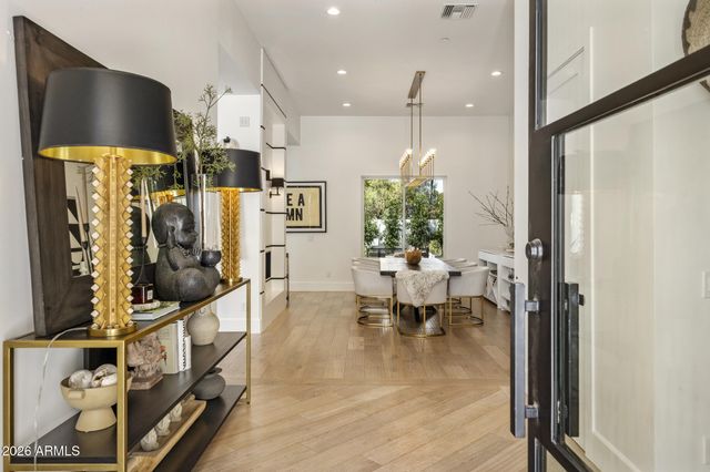 12020 N 104TH Street, Scottsdale, AZ 85260
