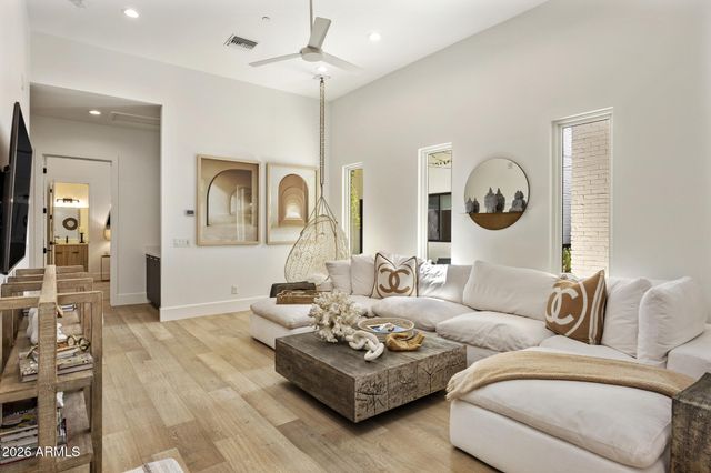 12020 N 104TH Street, Scottsdale, AZ 85260