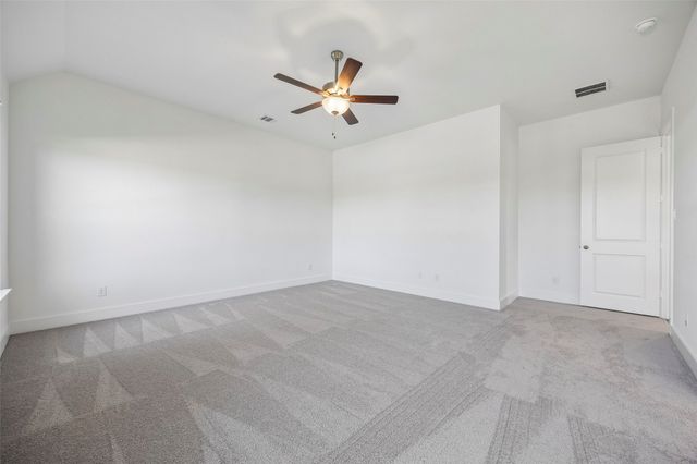 1929 Comanche Drive, Desoto, TX 75115