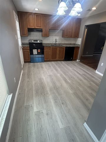 4309 Patricia Street, Haltom City, TX 76117