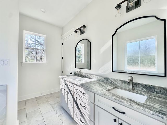 115 Thyme Rd., Diana, TX 75640