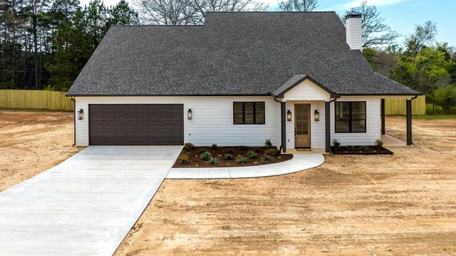 115 Thyme Rd., Diana, TX 75640