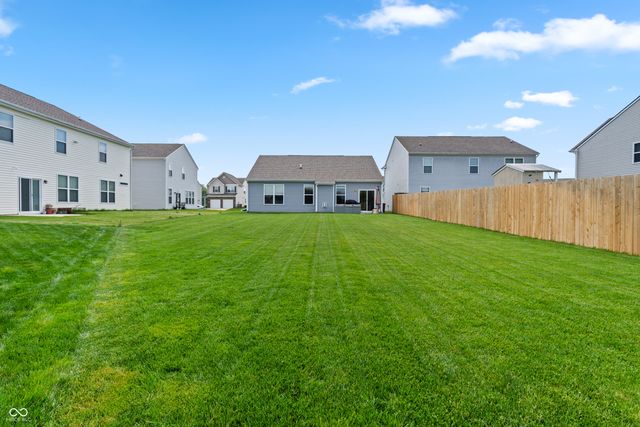 2646 Creek Bank Court, Columbus, IN 47201