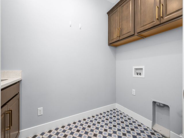 877 S YARROW DR, Mapleton, UT 84664