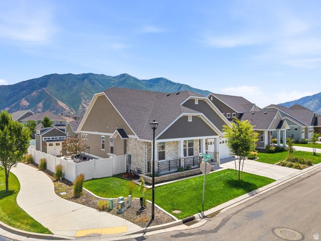 877 S YARROW DR, Mapleton, UT 84664