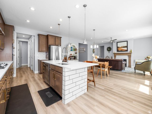 877 S YARROW DR, Mapleton, UT 84664