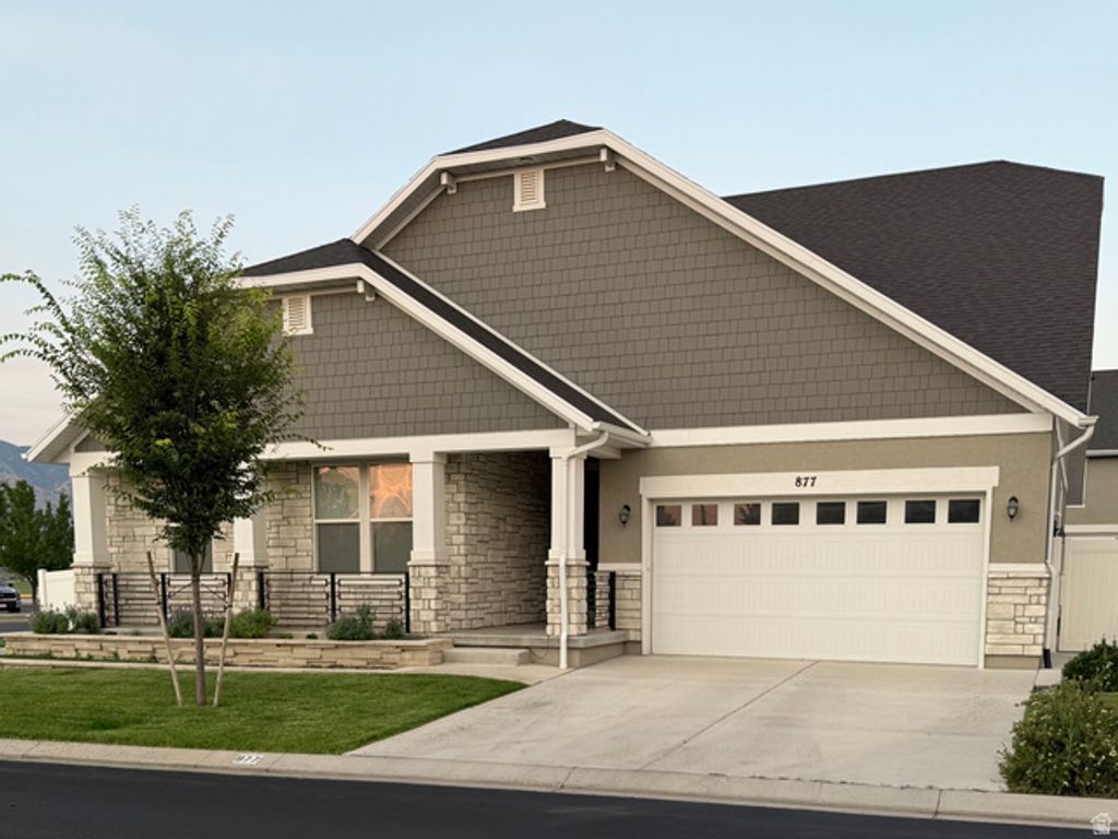 877 S YARROW DR, Mapleton, UT 84664