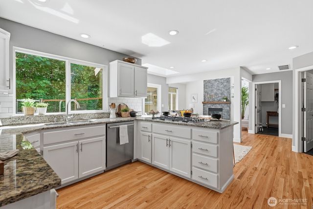 1535 SW 15th Place, North Bend, WA 98045
