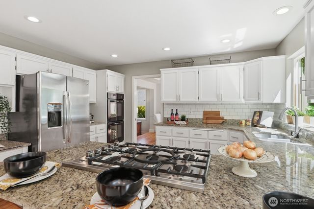 1535 SW 15th Place, North Bend, WA 98045