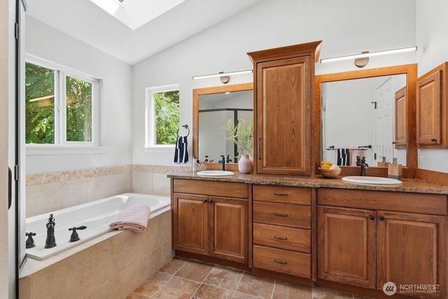1535 SW 15th Place, North Bend, WA 98045