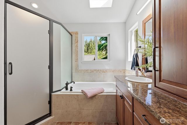 1535 SW 15th Place, North Bend, WA 98045
