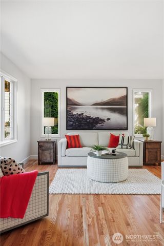 1535 SW 15th Place, North Bend, WA 98045