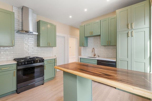99 Beech Street 2, Belmont, MA 02478