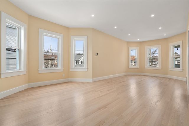 99 Beech Street 2, Belmont, MA 02478