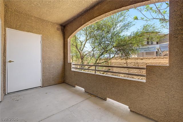 833 Aspen Peak Loop 825, Henderson, NV 89011