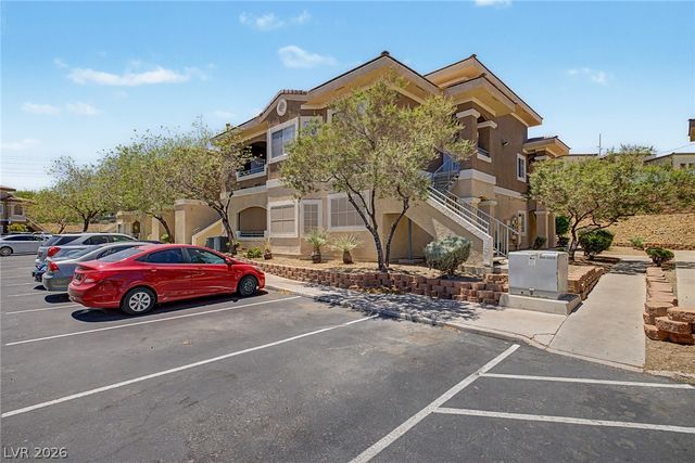 833 Aspen Peak Loop 825, Henderson, NV 89011