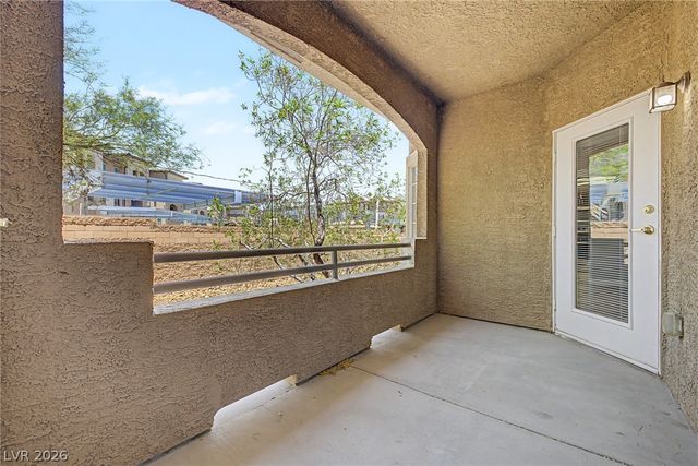833 Aspen Peak Loop 825, Henderson, NV 89011