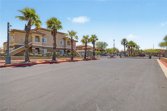 833 Aspen Peak Loop 825, Henderson, NV 89011