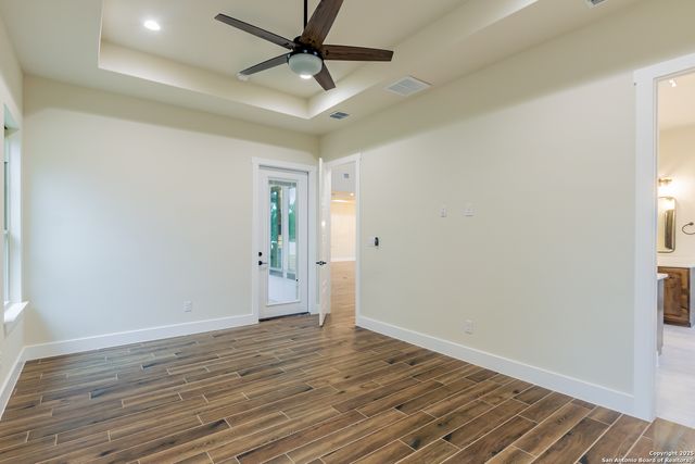 205 Timber Place, La Vernia, TX 78121