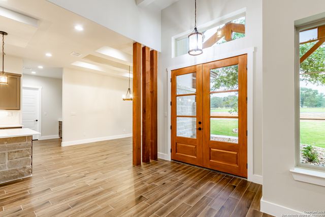205 Timber Place, La Vernia, TX 78121