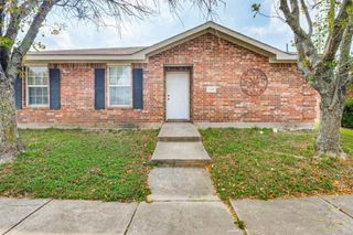 2118 Augusta Street, Lancaster, TX 75146