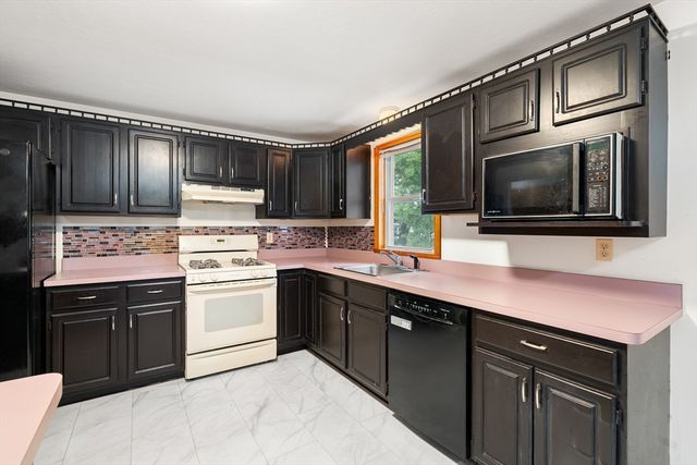 60 Carter Street, Brockton, MA 02302