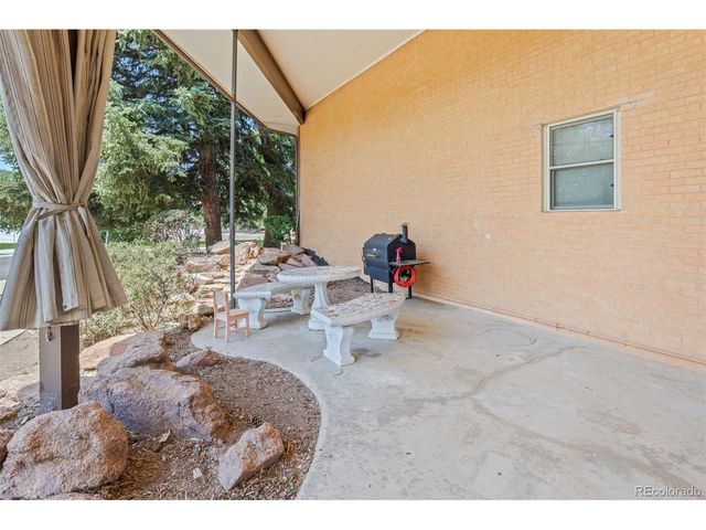 12820 Willow Ln 19, Golden, CO 80401