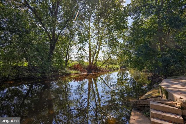 283 SKYVIEW LN, Lititz, PA 17543