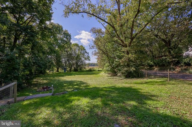 283 SKYVIEW LN, Lititz, PA 17543