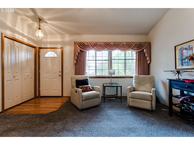 3513 KENDRA St, Eugene, OR 97404