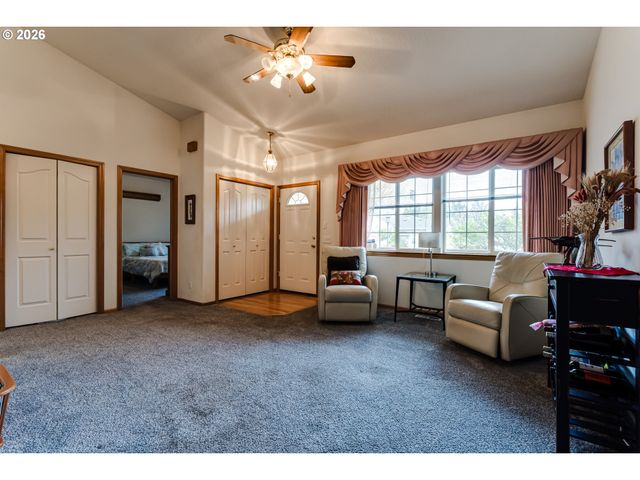 3513 KENDRA St, Eugene, OR 97404