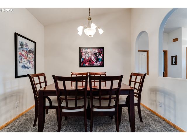 3513 KENDRA St, Eugene, OR 97404