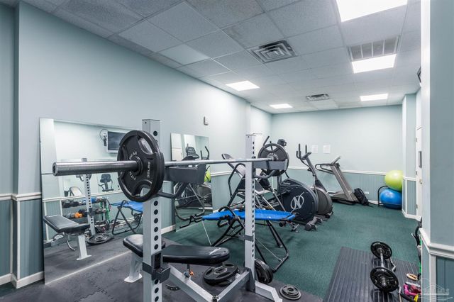 825 Bayshore Dr 508, Pensacola, FL 32507