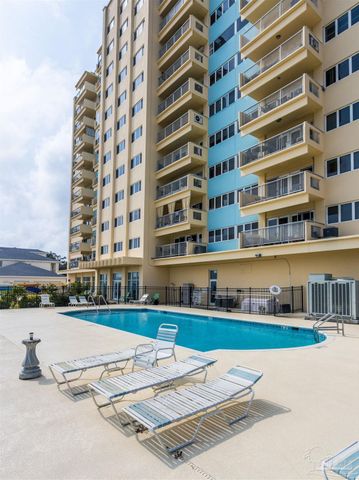 825 Bayshore Dr 508, Pensacola, FL 32507